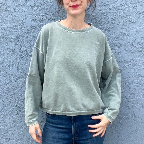 90s Distressed Sweatshirt boxy cut One Size Women's large Sage Green - Picture 1 of 11